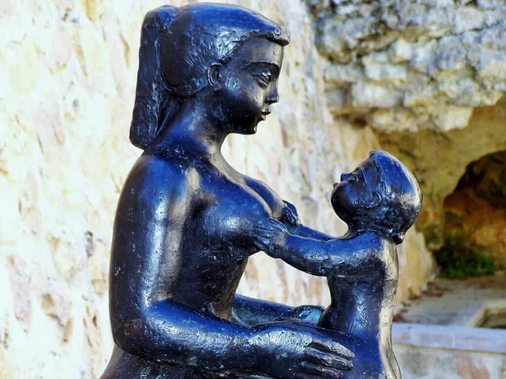 breast milk statue